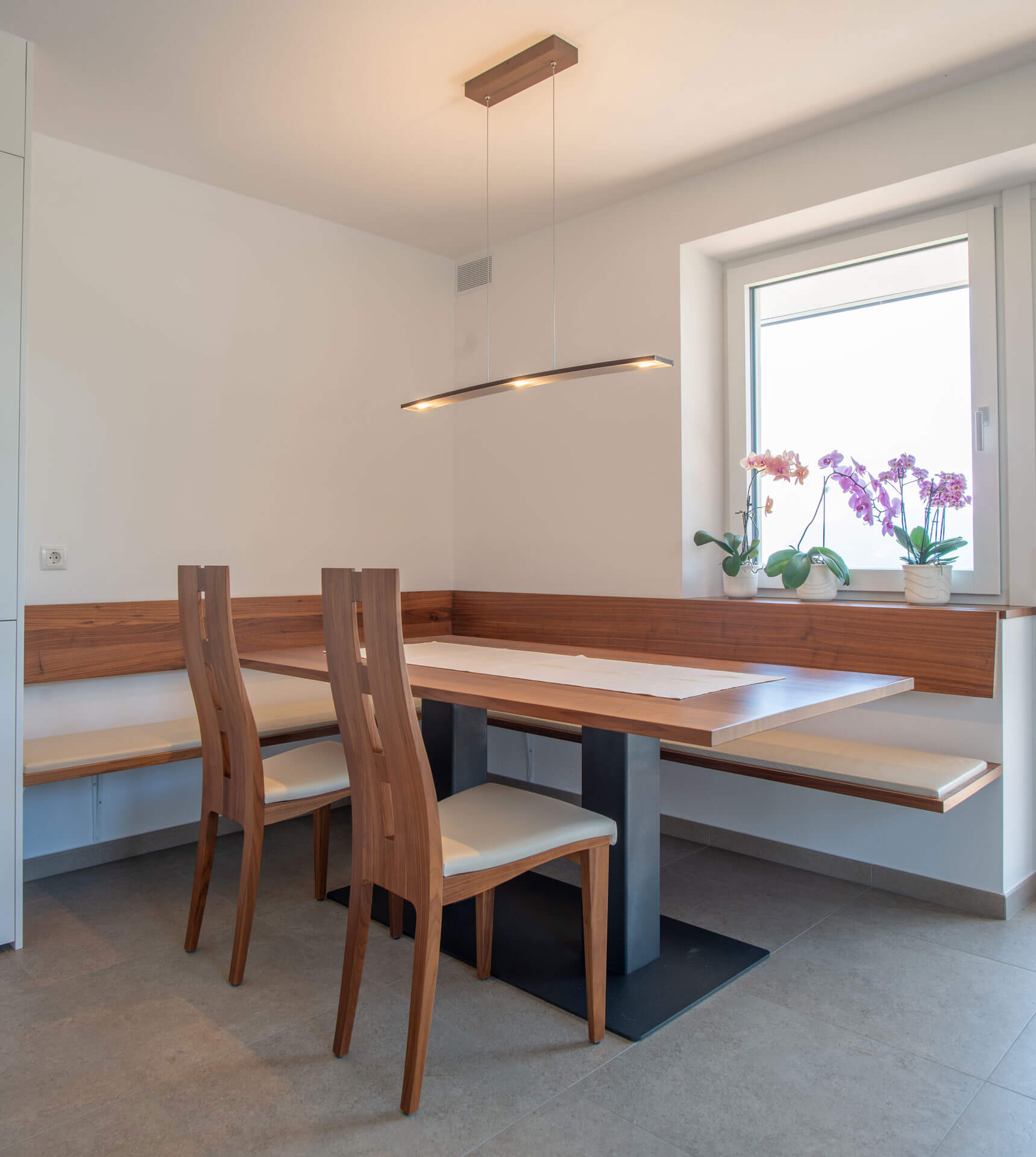 Küche-2 Hölzerner Küchentisch