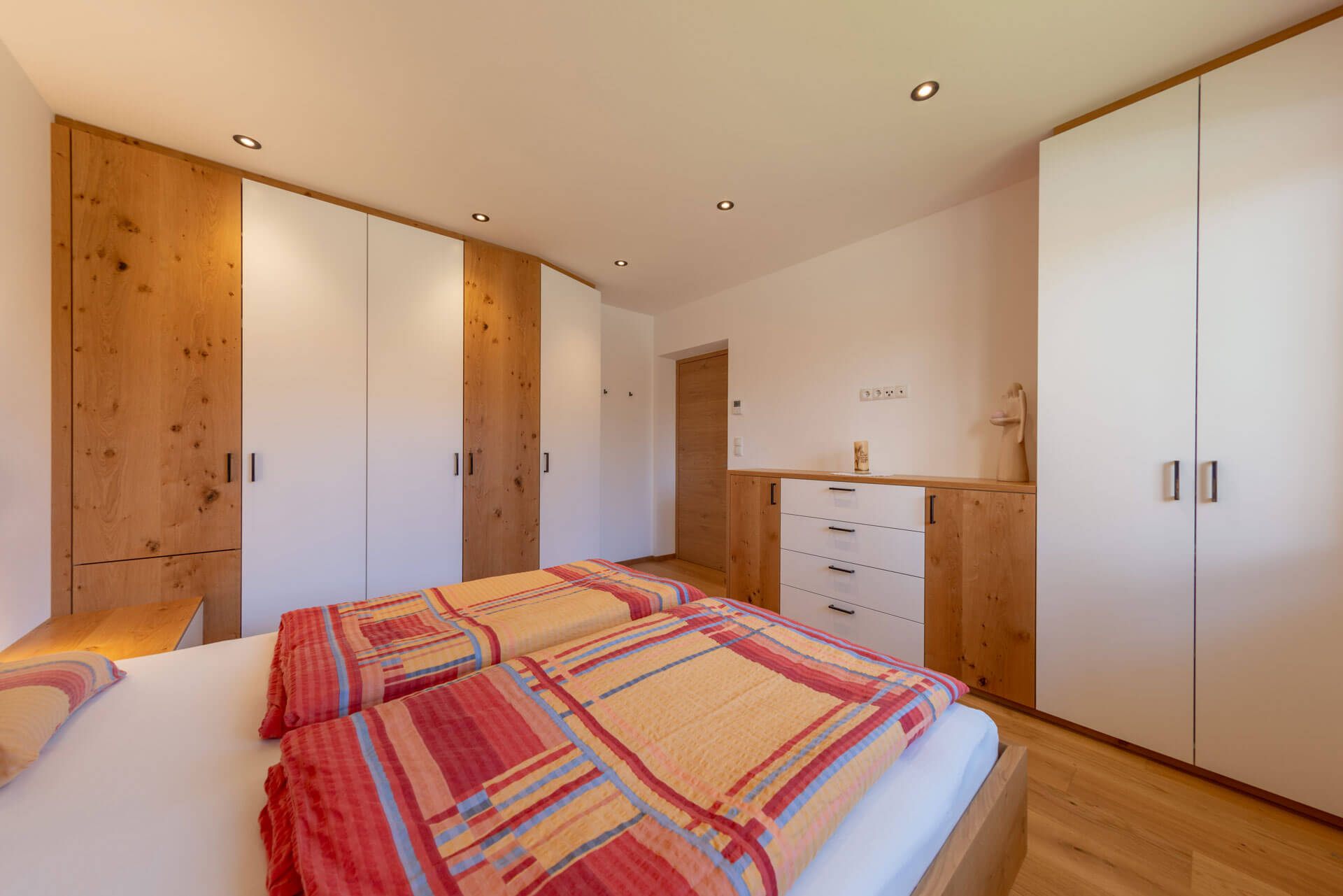 Hölzernes Schlafzimmer